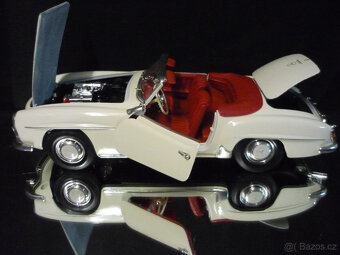 Mercedes Benz 190 SL Maisto 1/18 - 2
