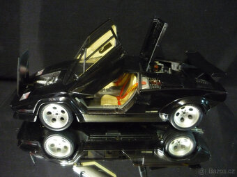 Lamborghini Countach Bburago 1/18 - 2