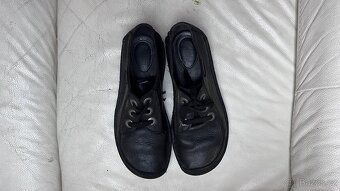 Kozene damske cerne boty Clarks vel 39,5 - 2