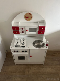 Dřevěná kuchyňka - 2