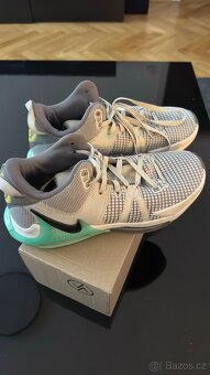 Nike LeBron Witness 7 - 2
