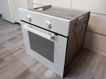 Vestavěná trouba Lagan - 2