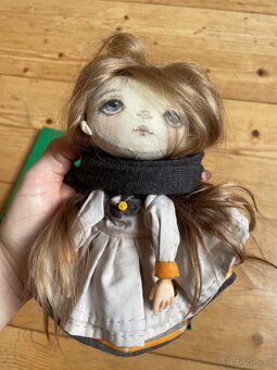 Sběratelská panenka Adeldolls - 2