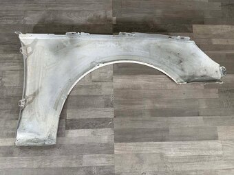 AUDI A4 B9 FACELIFT - 8W - 2020-2024 - blatník LP - 2