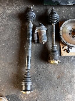 Poloosy / Startér / Spojka 1.8T / 1.9TDi - 2