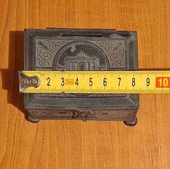 Starožitná kasička - 2