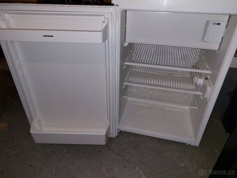 Liebherr KTSa-1514, menší značková lednice. - 2