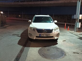 SLEVA TOYOTA RAV4  2.2D Automat 4x4 Tažné ČR - 2