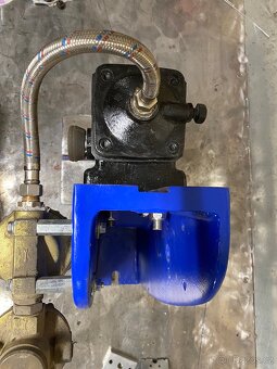 Pneumatický rázový lis - 2