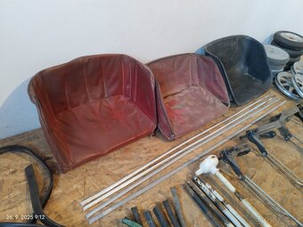 Šlapací autíčko díly - 2