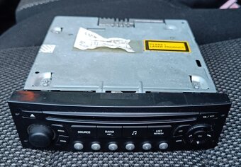 Autorádio RD4 Peugeot - 2