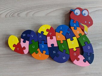 Vzdělávací dřevěné puzzle had - 2