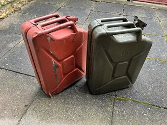 Kovový kanystr 20 l - 2