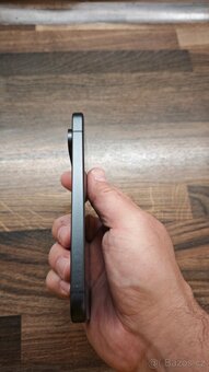 Google pixel 9 - 2