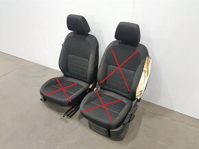 Přední sedadla Škoda Fabia III, LP poškozeno - 2