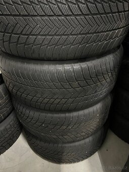 Originální sada BMW X5 model G05 275/40 R20 - 2