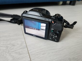 Nikon Coolpix L820 - 2