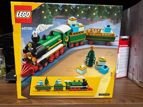 LEGO VIP 40700 Vánoční vláček - 2