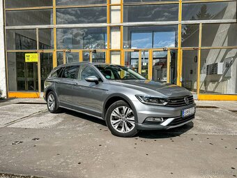 Volkswagen Passat Alltrack 2.0 TDI 4MOTION DSG Business - 2