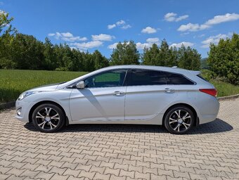 HYUNDAI i40 Combi 1.7CRDi 100kW, Business, 104712km, 2015 - 2