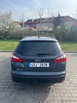 Ford Focus Kombi 2012 1.6 TDCI - 2