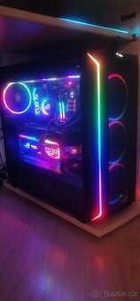 Asus ROG 3070 Ti (do 2027(8)záruka) - 2