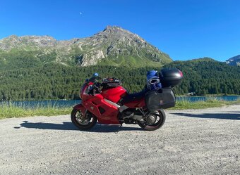 Honda VFR 800 RC46 - 2