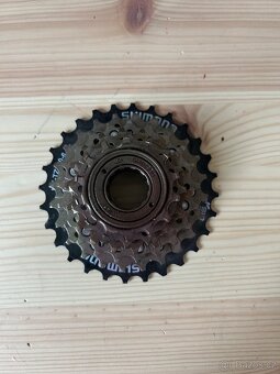 Prodám Šroubovací vícekolečko SHIMANO MF-TZ500-6 - 2