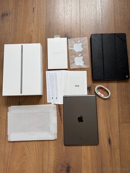 iPad 9 generace Wi-Fi 64GB Space Gray - 2
