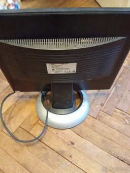 LCD Monitor - 2