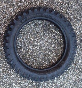 Prodám sadu Michelin Tracker 140/80 18 + 90/90 21 - 2