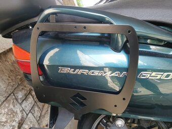 Suzuki Burgman 650 držáky bočních kufrů - 2