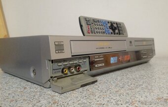 VHS-DVD kombo Panasonic NV-VP26 - 2