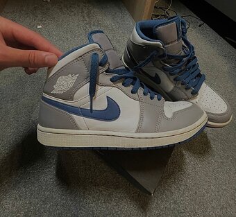 Air Jordan 1 Mid True Blue – vel. 42 - 2