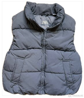 Krásná klučičí vestička Zara vel.98 - 2