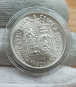 Stříbrná pamětní mince Československa 100kčs Moravské zemské - 2