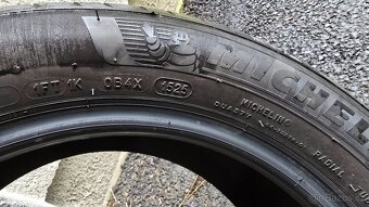 Michelin 195/55 R16 bez disku-nové, najeto jen 1000km,letní - 2