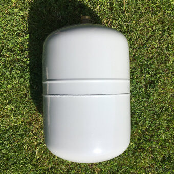 Expanzní nádoba NG 25 šedá, 6/1,5 bar Reflex - 2