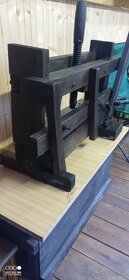 IProdám starožitnou štípačku, patrně na břidlici. - 2