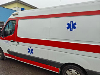 Renault Master 2,3 dci sanitní - 2
