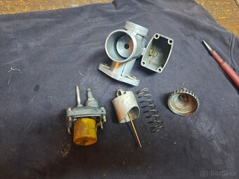 Jawa 175 356 - karburátor Jikov 2924 hranatý (M) - 2