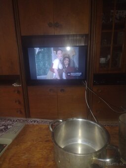 Nová televize TCL 32S5200, úhlopříčka obrazovky 32 "(82cm) - 2