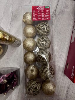 VÁNOČNÍ OZDOBY - 2