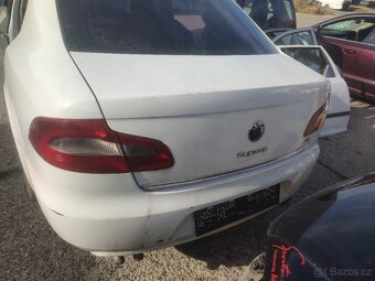 ŠKODA SUPERB II. - DÍLY Z VOZU - 2