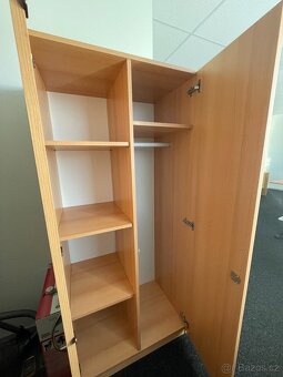 Šatní skříň - 2