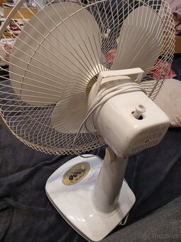 Plastový stolní ventilátor průměr 45cm - 2