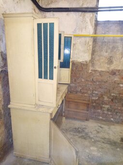 Hystoricka Kuchyňská Kredenc - 2