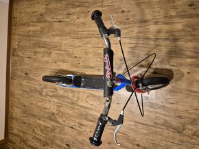 Dětská koloběžka - 2