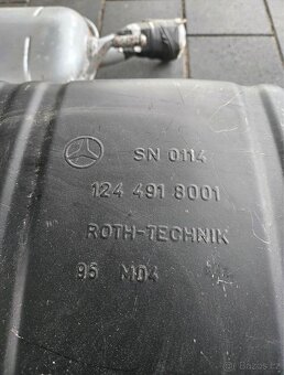 KOUPÍM VÝFUK MERCEDES W124 - 2