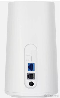 PRODÁM Huawei B528 Cube router 4G /LTE
 - 2